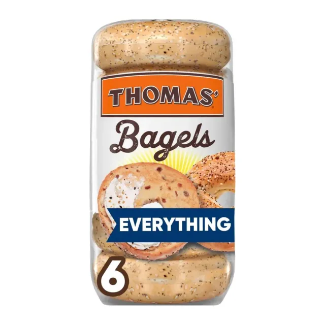 Thomas' Everything bagels, front of pack